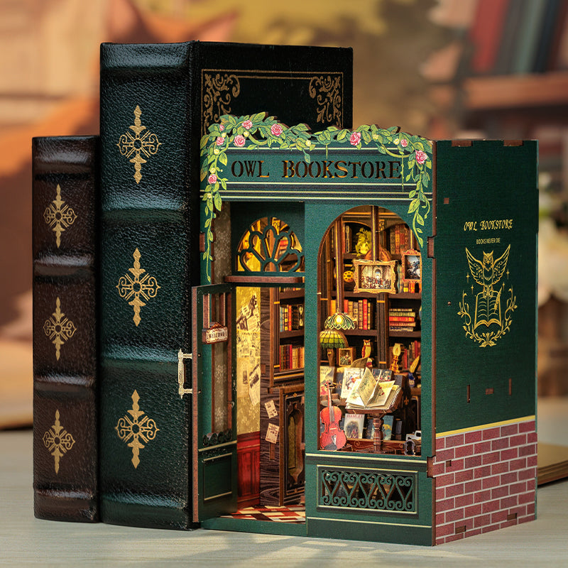 Lysliv DIY Book Nook Kit | Owl Bookstore